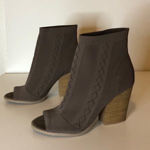 Peep toe ankle booties